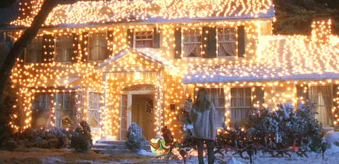 Holiday Incoming 10 Spectacular Holiday Displays Around the World | Devolutions