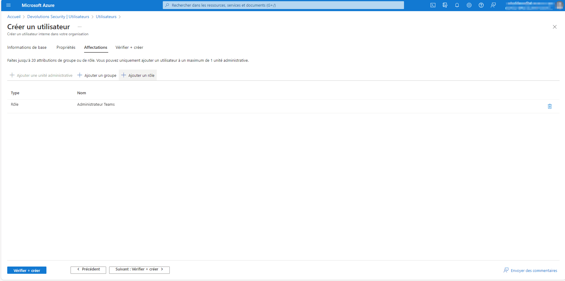 Attribuer le rôle Administrateur Teams au nouveau compte à l’étape d’affectation